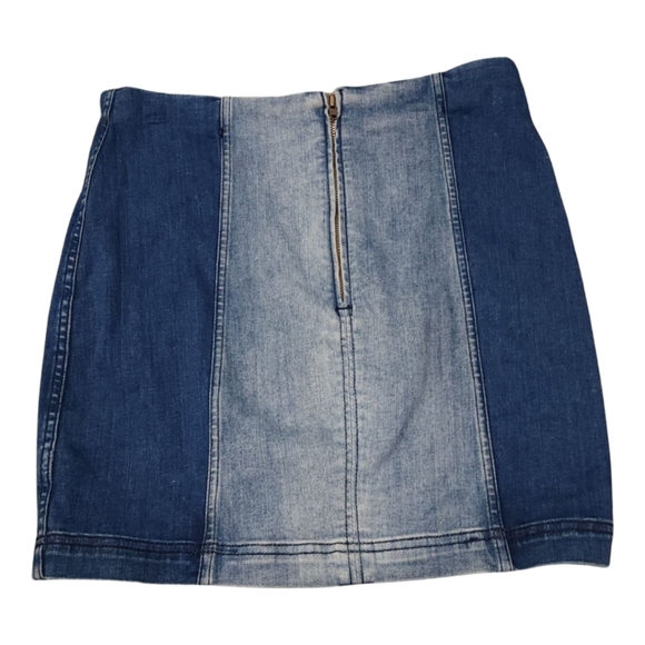 Free People Two Tone Denim Mini Skirt sz 8 - Picture 7 of 11